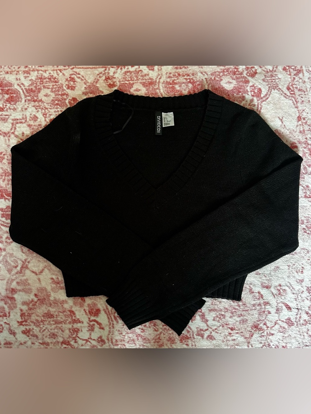 H&M Black Cropped Sweater
